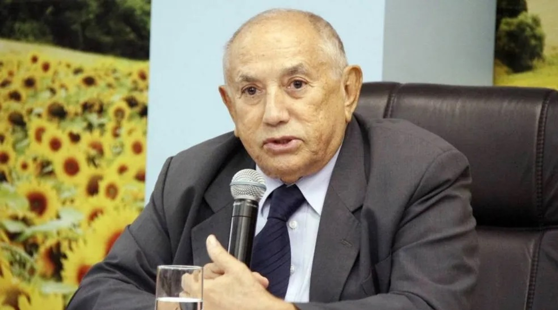 Morre Siqueira Campos, ex-governador e criador do estado do Tocantins, aos 94 anos