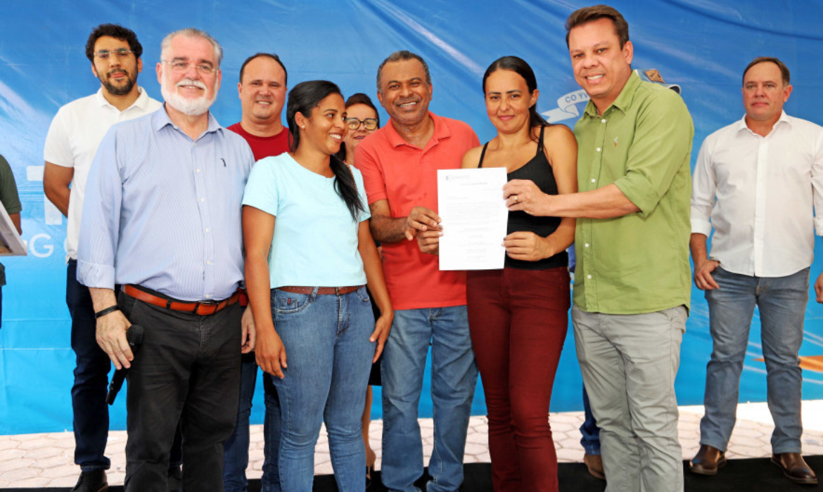 O Governo do Tocantins realiza programa de ações em Aguiarnópolis para apoiar famílias e impulsionar a recuperação econômica do município.