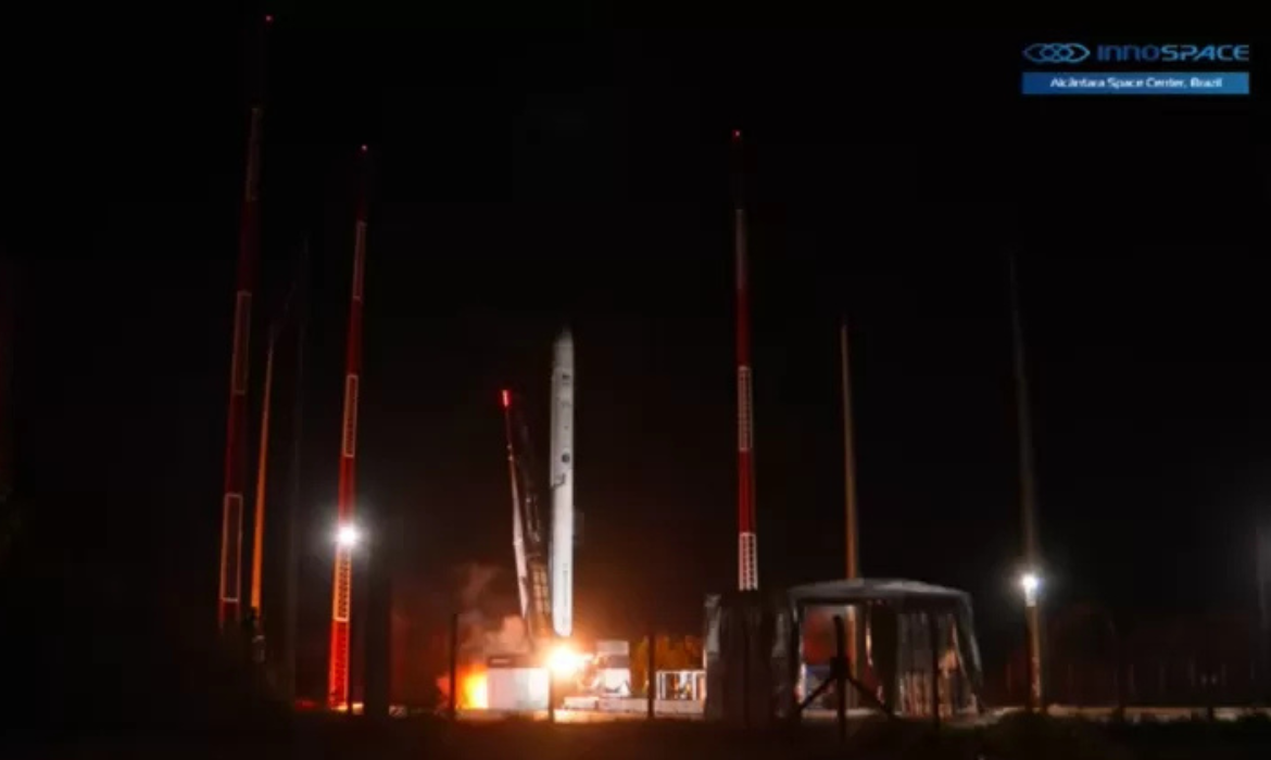 Foguete sul-coreano explode após lançamento histórico no Centro de Alcântara