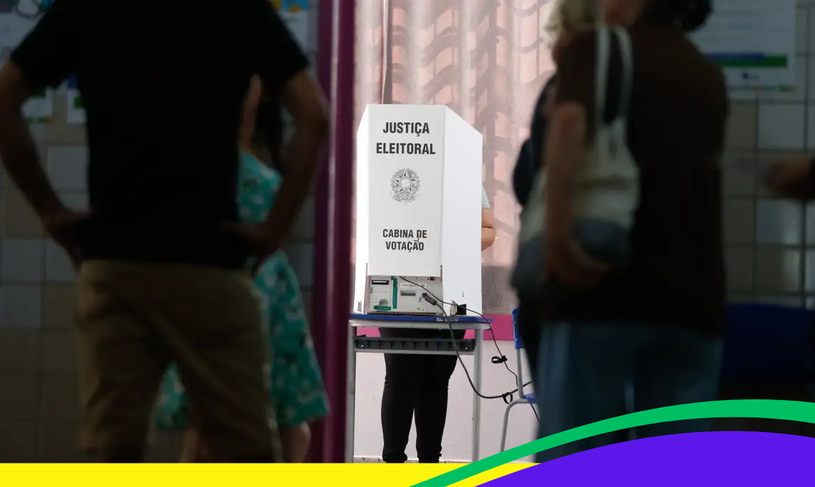 Justiça Eleitoral recebe mais de 1,1 mil denúncias de propaganda irregular nos primeiros dias de campanha